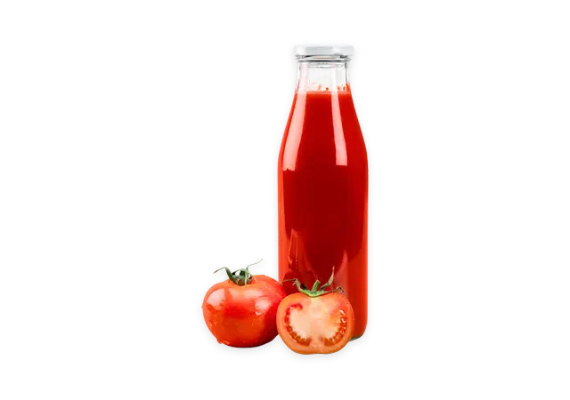 Kaksi tomaattia ja lasinen ketsuppipullo.